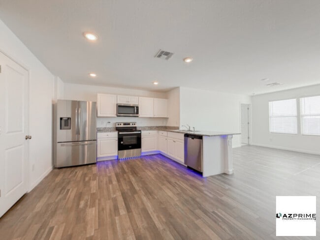 Photo - A Perfect Blend Of Comfort And Convenience Awaits In This NEW Single-Story 3/2 Home In Buckeye's Vil