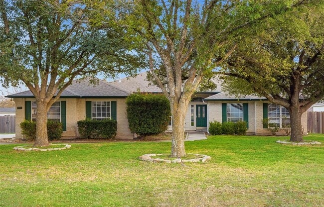 Photo - 3605 Winding Way