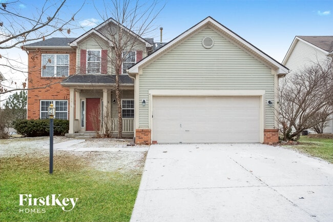 Building Photo - 13947 Royalwood Dr