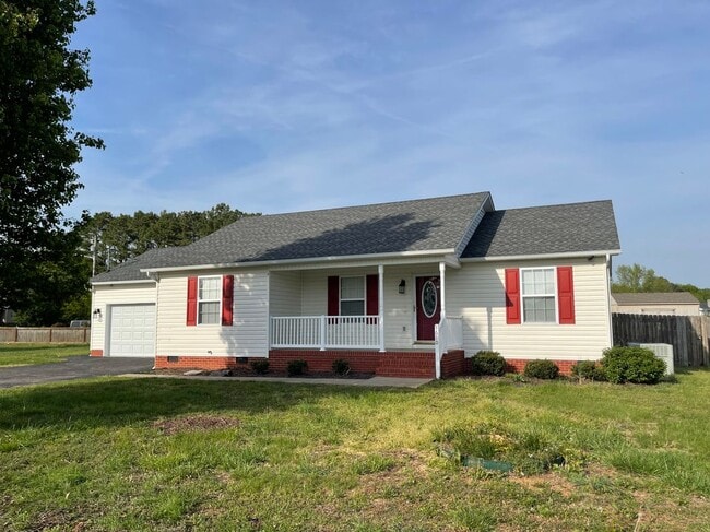 Photo - 1610 Robert Rd