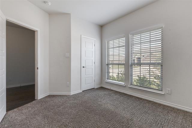 Photo - 246 Virginia Ct