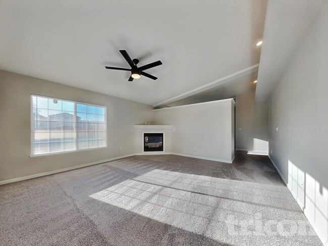 Photo - 17700 Smoketree Ct