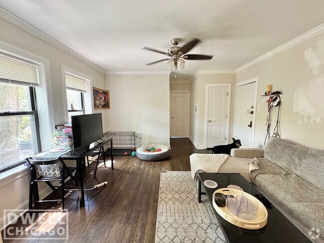 Building Photo - 2541 N Seminary Ave Unit 1 Rental