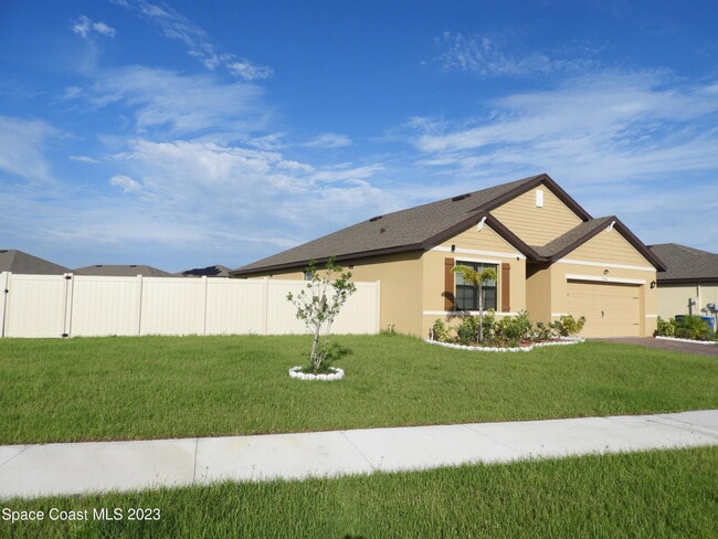Photo - 3782 Coachman Ln SE