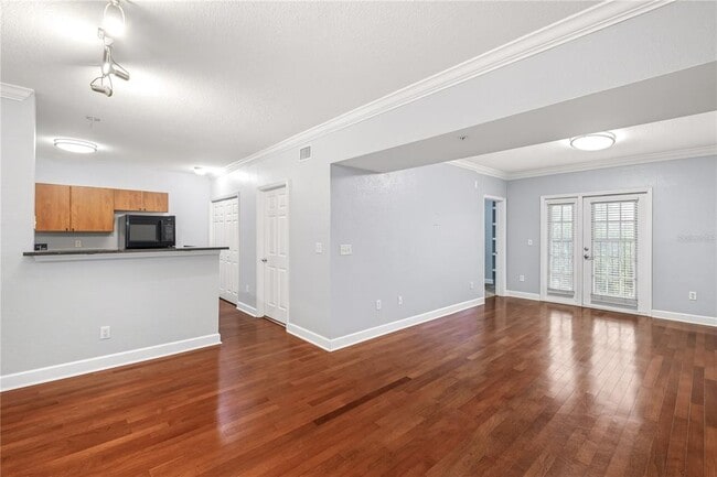 Photo - 300 E South St Unit 4001