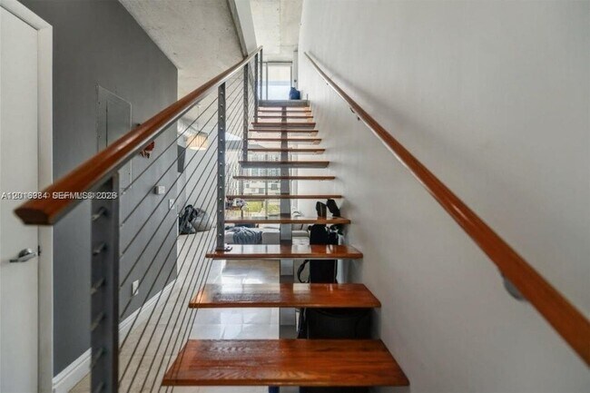 Photo - 690 SW 1st Ct Unit 1022