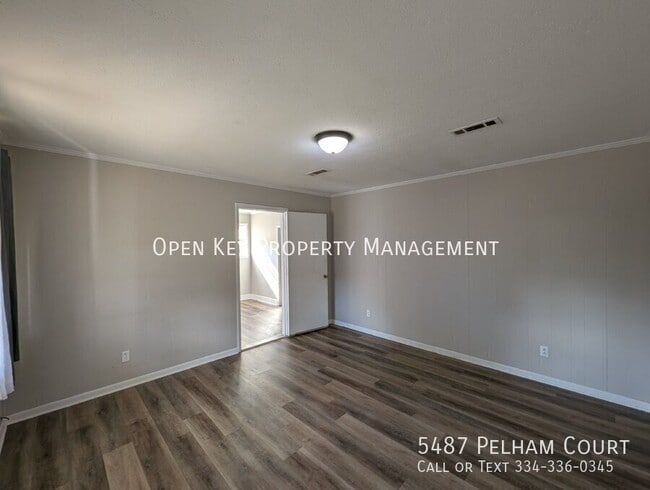 Photo - 5487 Pelham Ct