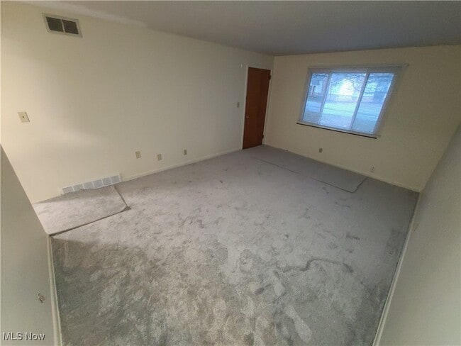 Photo - 476 Graham Rd Unit 2