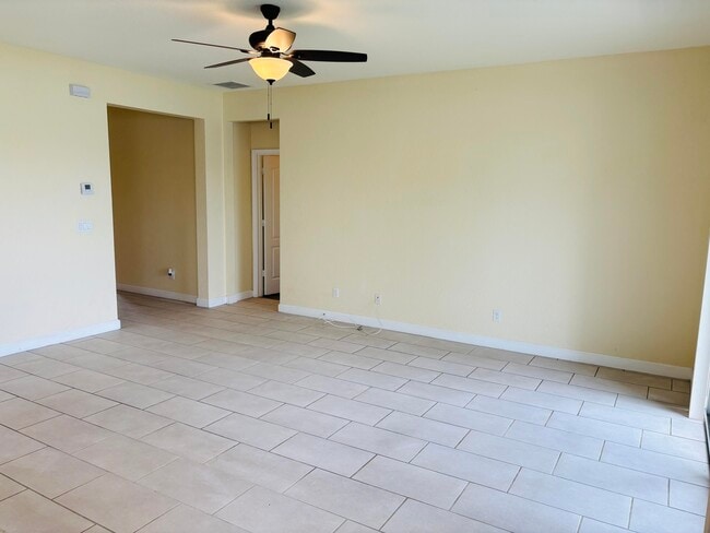 Photo - 12512 NW Stanis Ln