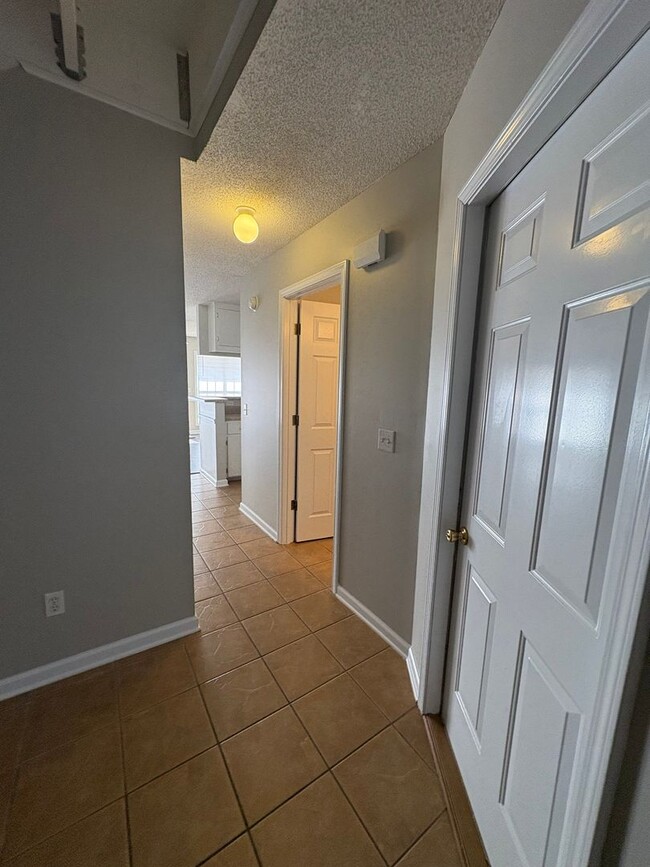 Photo - 165 N Spring View Dr