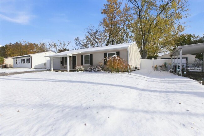 Photo - Charming 3-Bedroom Ranch in a Convenient L... Casa