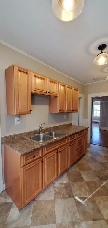 Building Photo - 16 Gardner St Unit 2R Rental