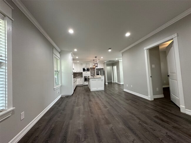 Building Photo - 1405 Walton St Rental