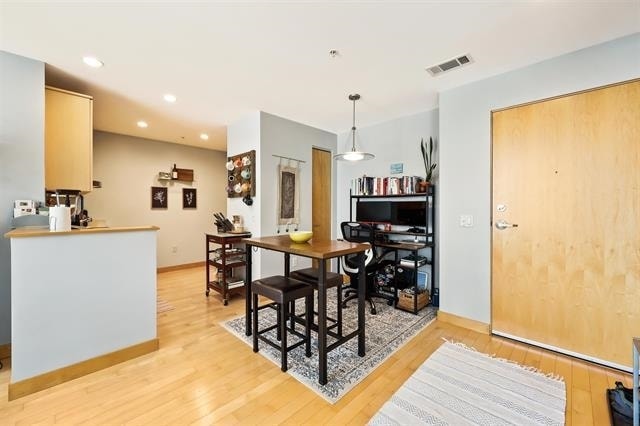 Photo - 309 W Washington Ave Unit 502