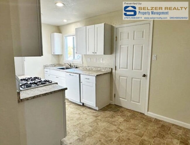 Photo - 1068 Alice Ave Unidad #A