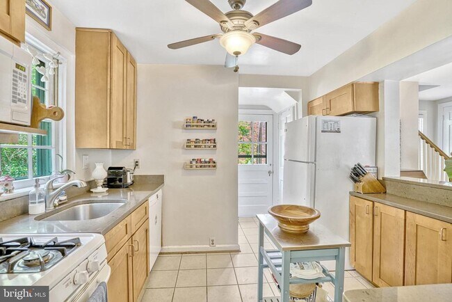 Photo - 416 S Abingdon St