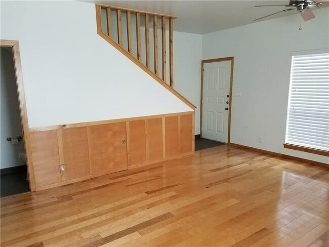 Photo - 802 S 1st St Unidad 217