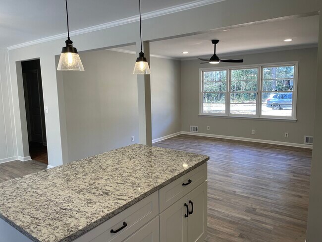 Photo - 1164 Longshore Dr