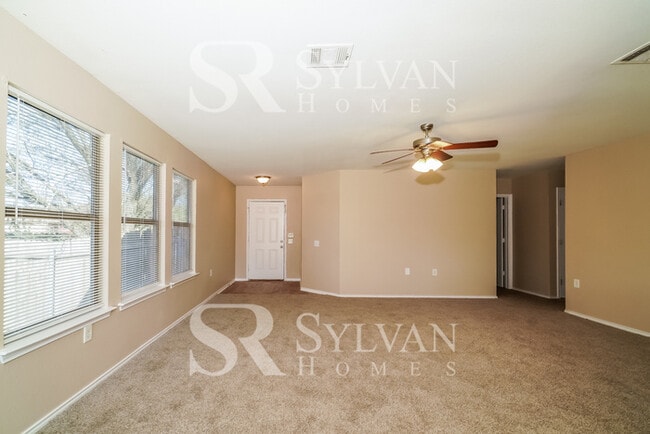 Photo - Carve Out a Great Life Here!