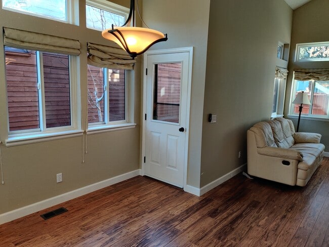 16211 E Princeton Cir
