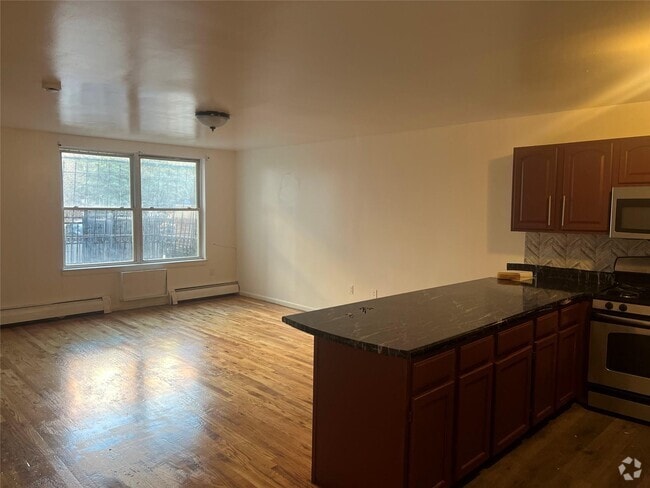Building Photo - 1327 Clinton Ave Rental