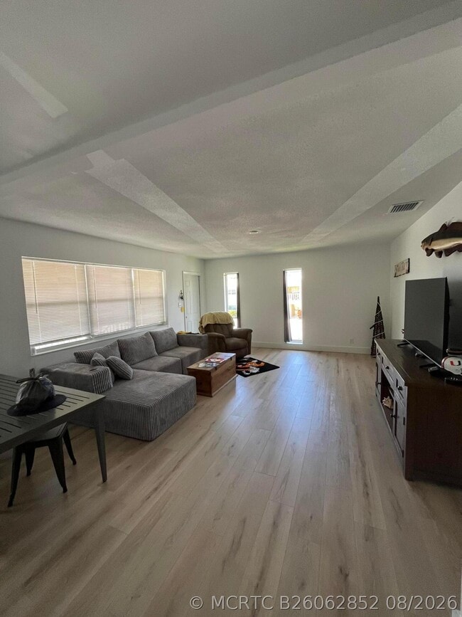 Photo - 2737 NE 28th St Unit 9W