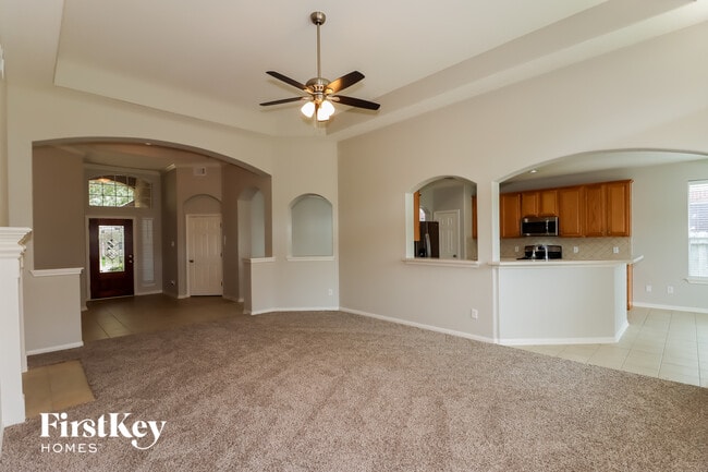 Photo - 3211 Oak Park Ln