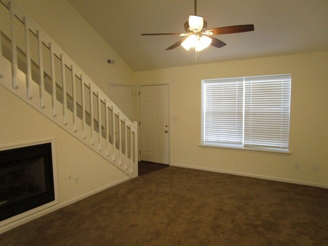 Photo - 2432-2434 Calder Ct. Unit 2434 Calder Ct.