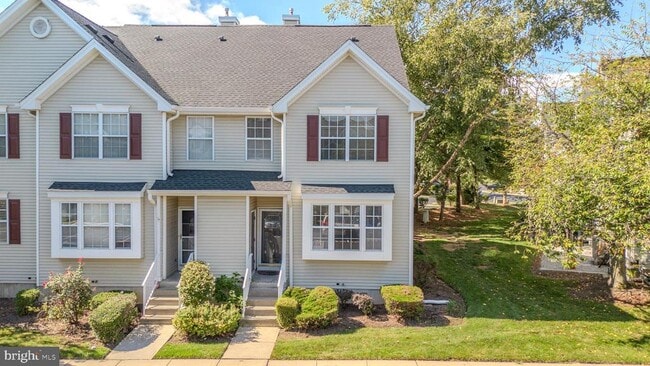 Photo - 1311 Blossom Cir
