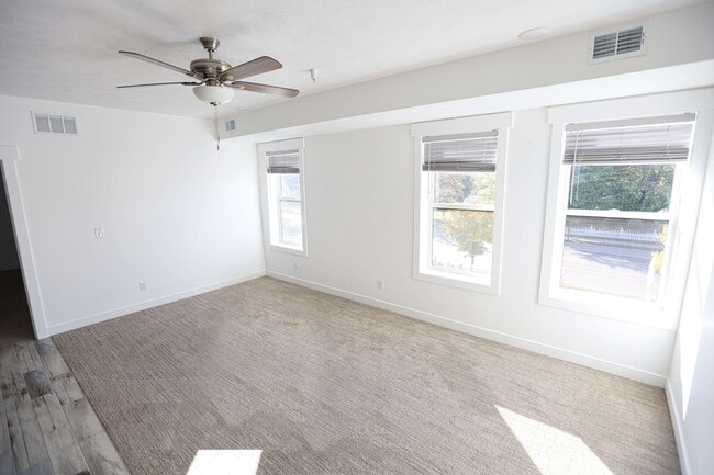 Photo - 1170 Plymouth Ave NE Unit #2