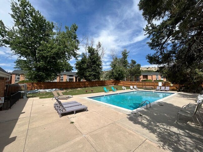 Photo - 1708 Sawyer Way Unidad 162