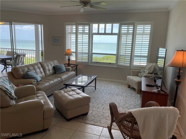 Photo - 255 Barefoot Beach Blvd Unidad 203