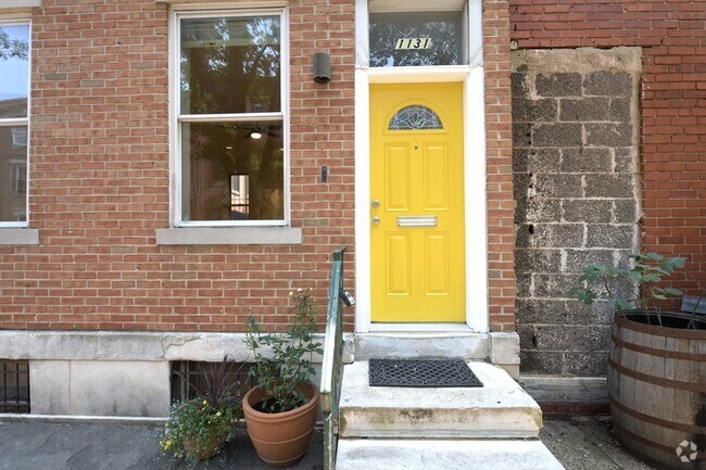 Building Photo - 1131 N 4th St Rental