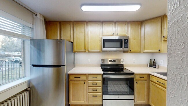 Photo - 1190 Clermont St Unidad B101