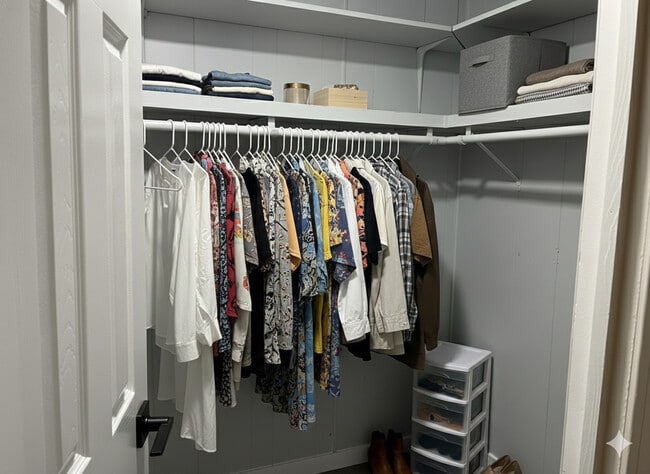 Photo - 3911 Victory Dr SW