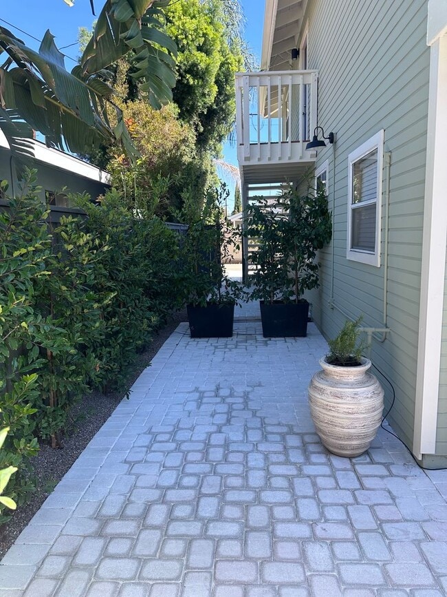 Photo - 335 S Grand St Unit 337 A