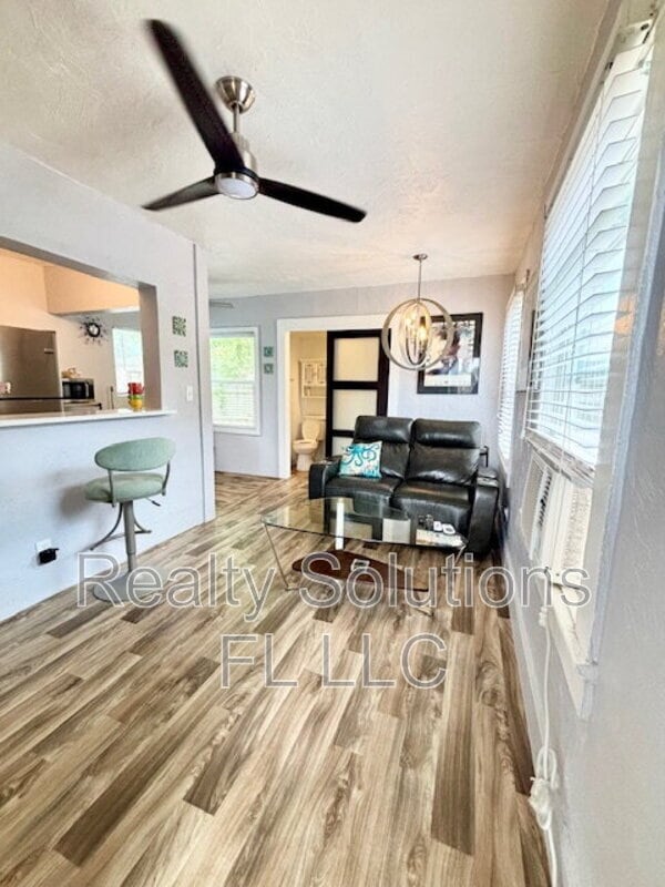 Photo - 418 Daytona St