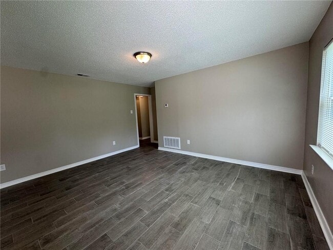 Photo - 2120 Baker Rd