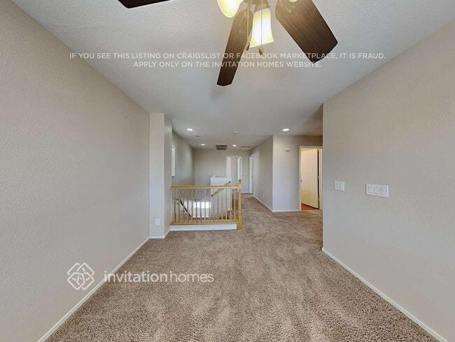 Photo - 4560 Grey Heron Dr