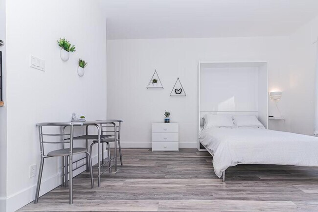 Photo - 1439 Rue Saint-André Unit ID1261779P