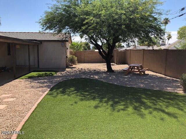 Photo - 6901 E Latham St