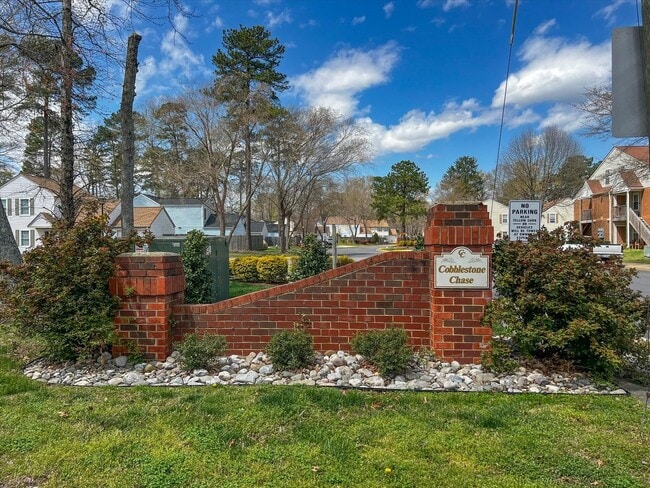 Photo - Updated 2 Bedroom 2 Bath Condo Near Fort Eustis and Williamsburg