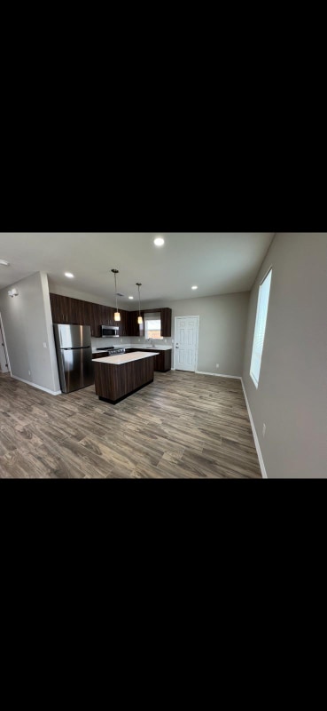 Building Photo - 3801 Walnut Ave Rental