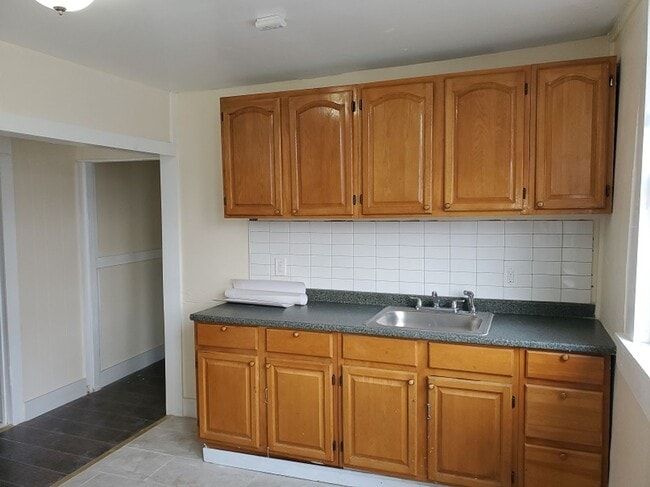 611 Cambridge St Unit 3