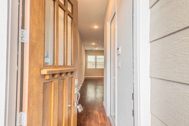 Photo - 5431 Camaguey St