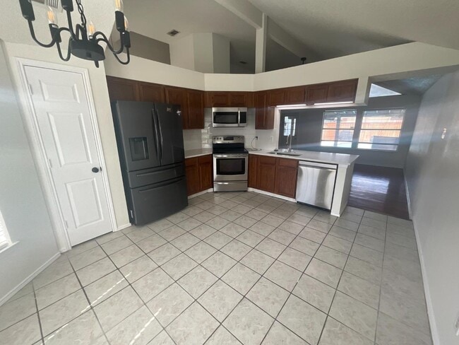 Photo - 7851 Shield Rd