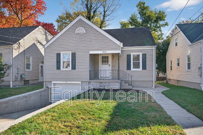 Photo - 7020 La Boiteaux Ave