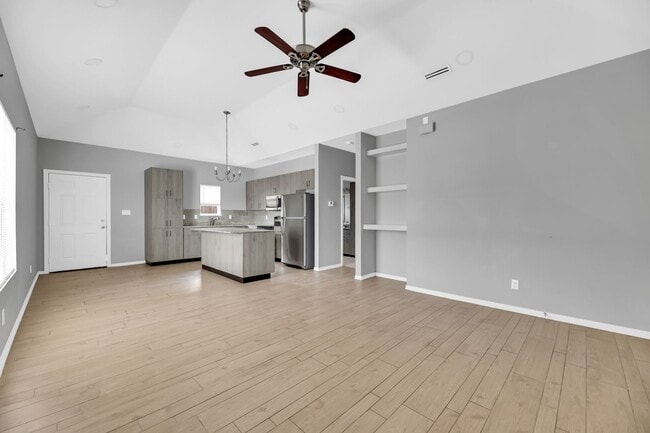 Photo - 2704 E Eisenhower Ave Unit 2704#4