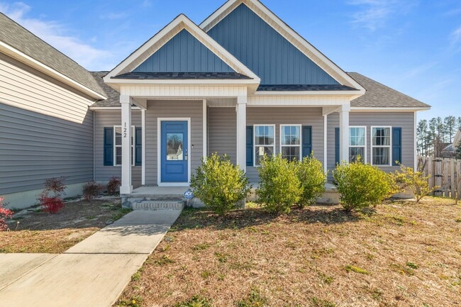 Photo - 3 bedroom 2 bathroom with a bonus room