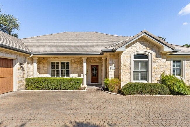 Photo - 8848 Chalk Knoll Dr